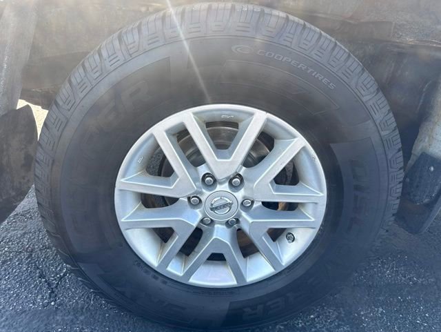 Used 2017 Nissan Frontier SV w/ SV Value Truck Package AWD/4WD image 26