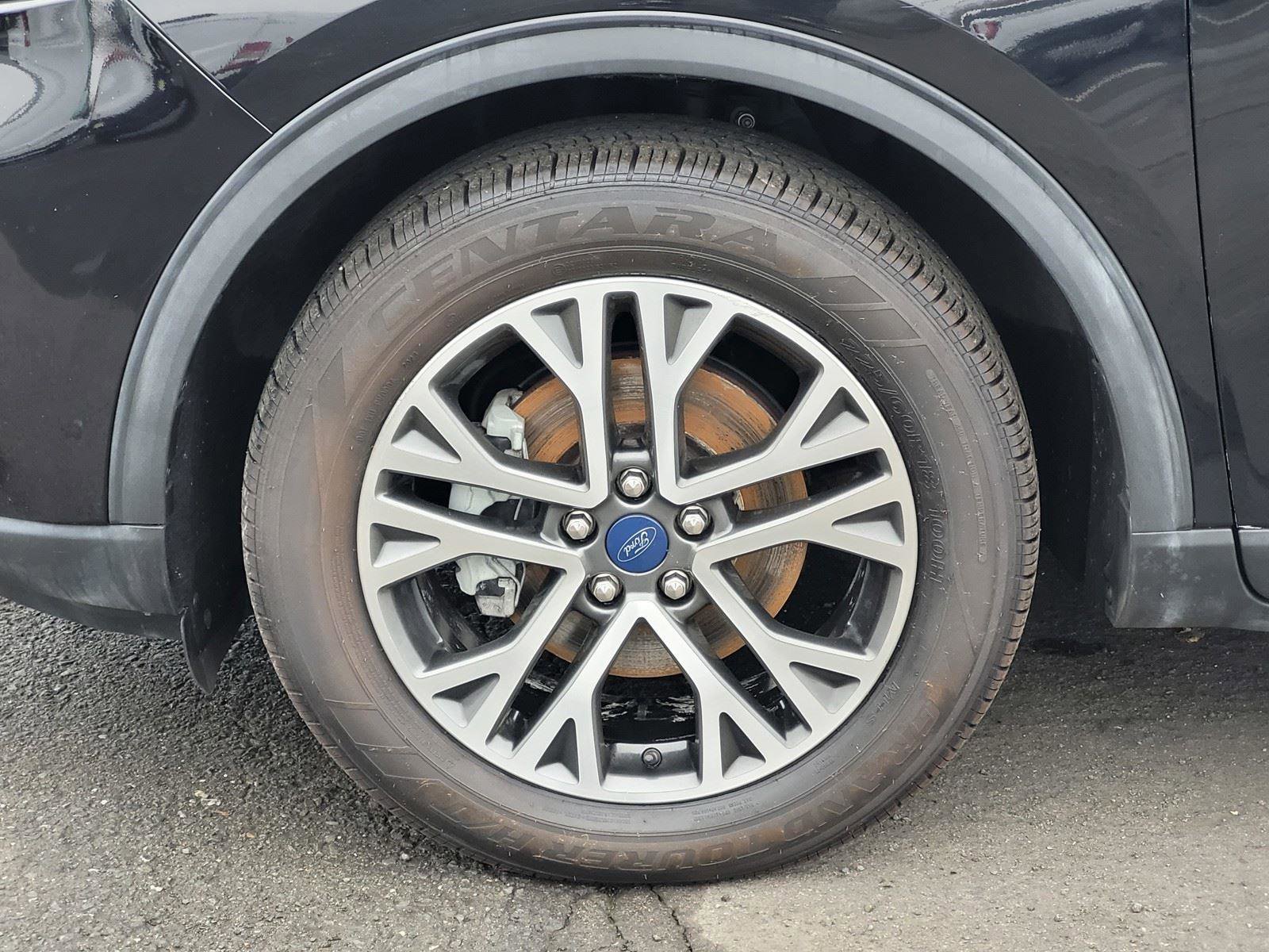 Used 2022 Ford Escape SEL image 11