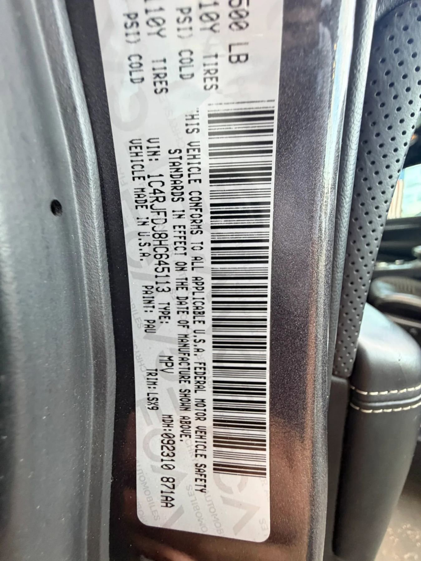 Used 2017 Jeep Grand Cherokee SRT AWD/4WD image 34