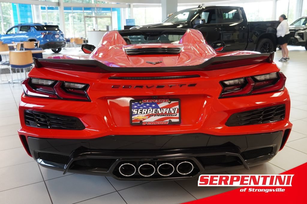 New 2025 Chevrolet Corvette Z06 w/ Battery Protection Package RWD image 10
