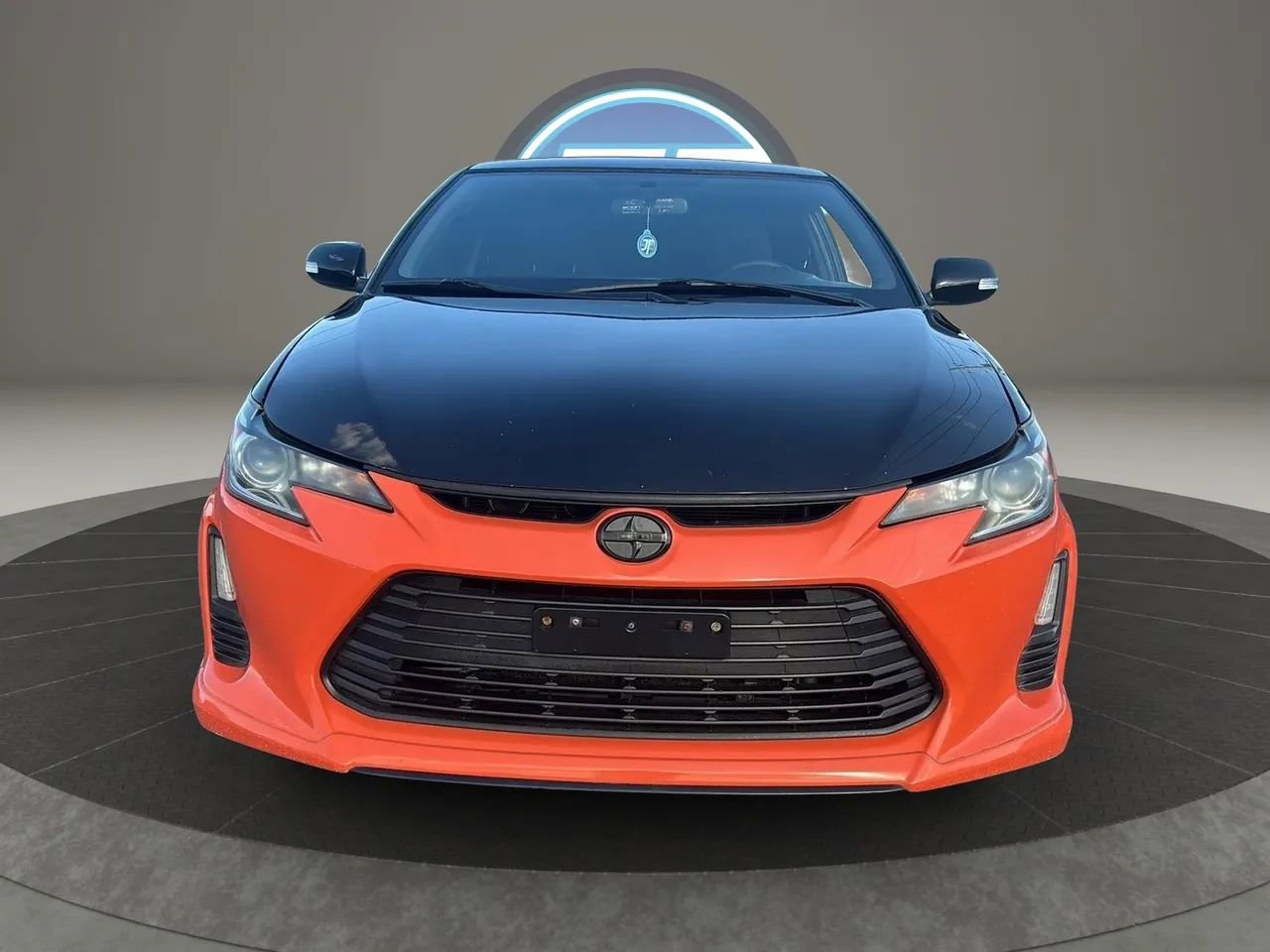 Used 2015 Scion tC image 3