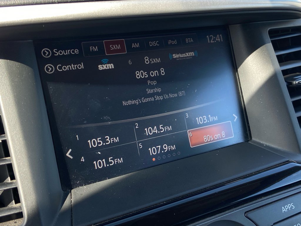 Used 2020 Nissan Pathfinder S image 28