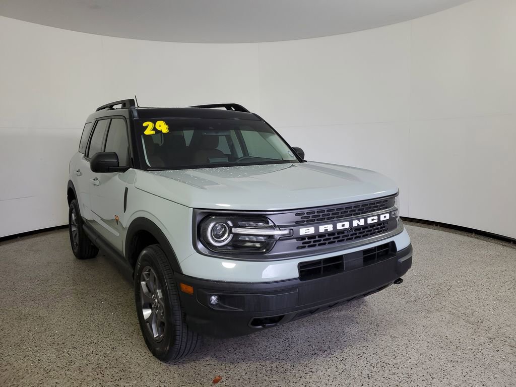 Used 2024 Ford Bronco Sport Badlands w/ Premium Package AWD/4WD image 32
