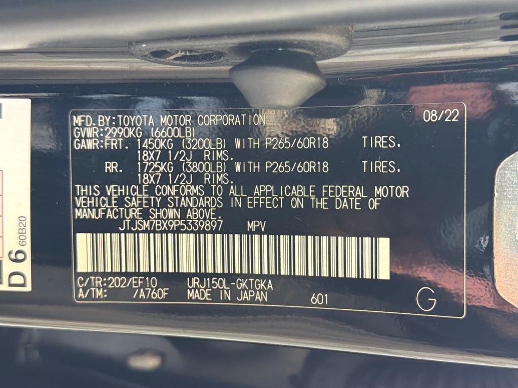 Used 2023 Lexus GX 460 w/ Black Line Special Edition image 40