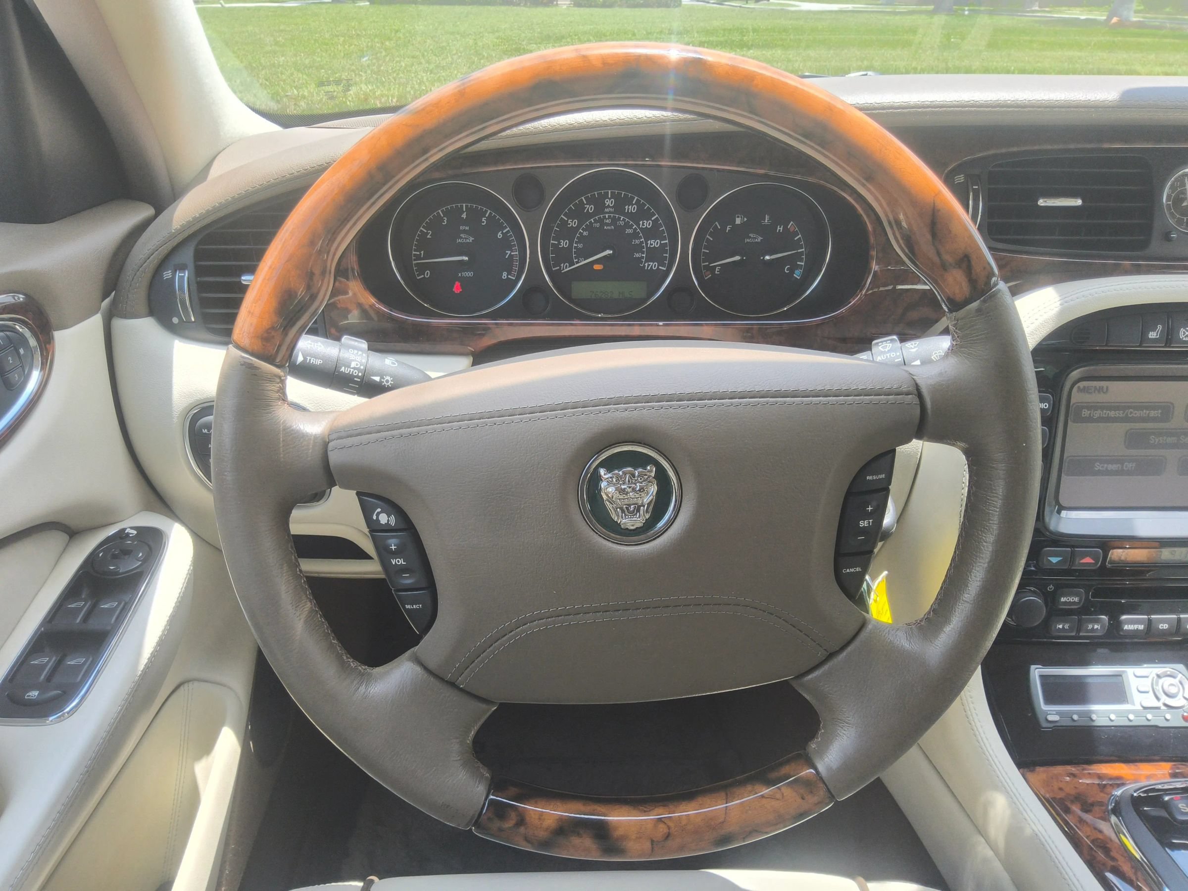 Used 2006 Jaguar XJ Vanden Plas RWD image 14