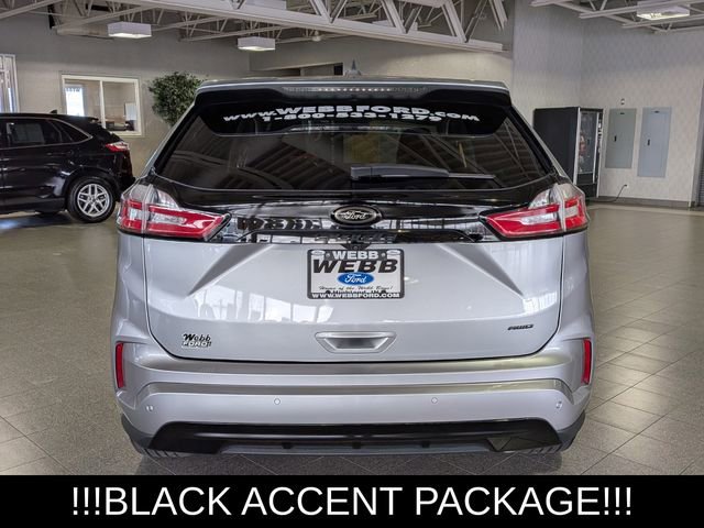 Used 2024 Ford Edge SE w/ Black Appearance Package image 7