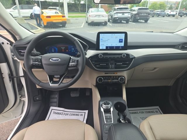 Used 2022 Ford Escape SEL w/ Technology Package AWD/4WD image 35