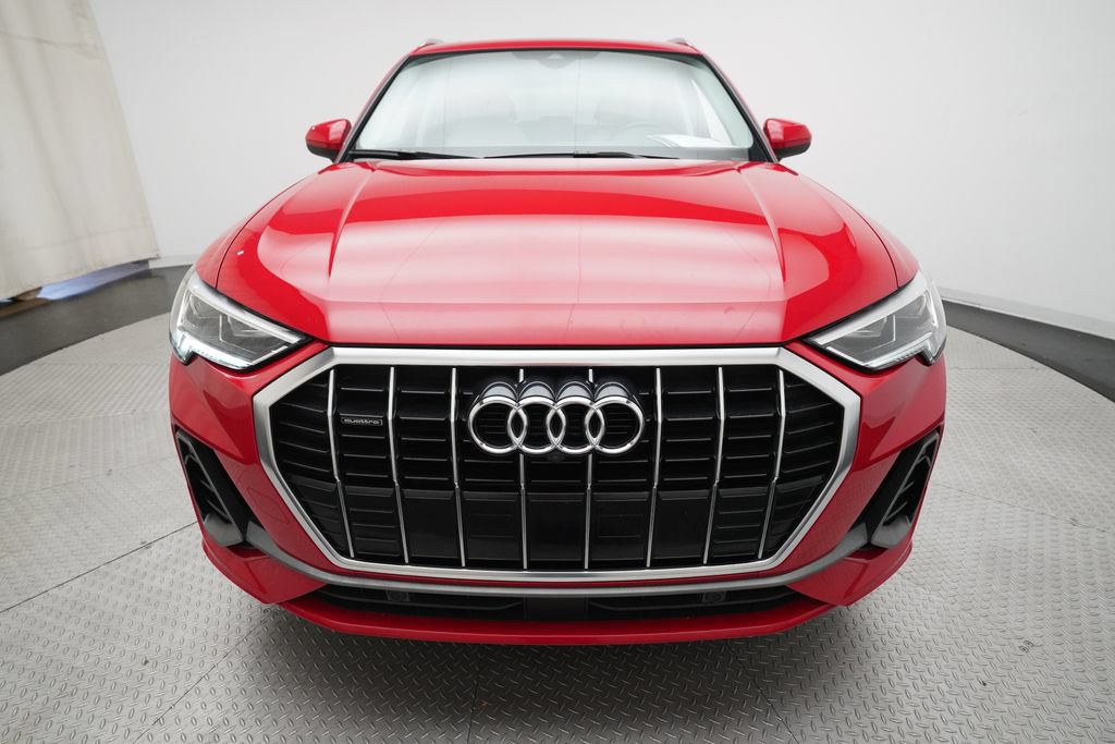 Certified 2022 Audi Q3 2.0T Premium Plus AWD/4WD image 23