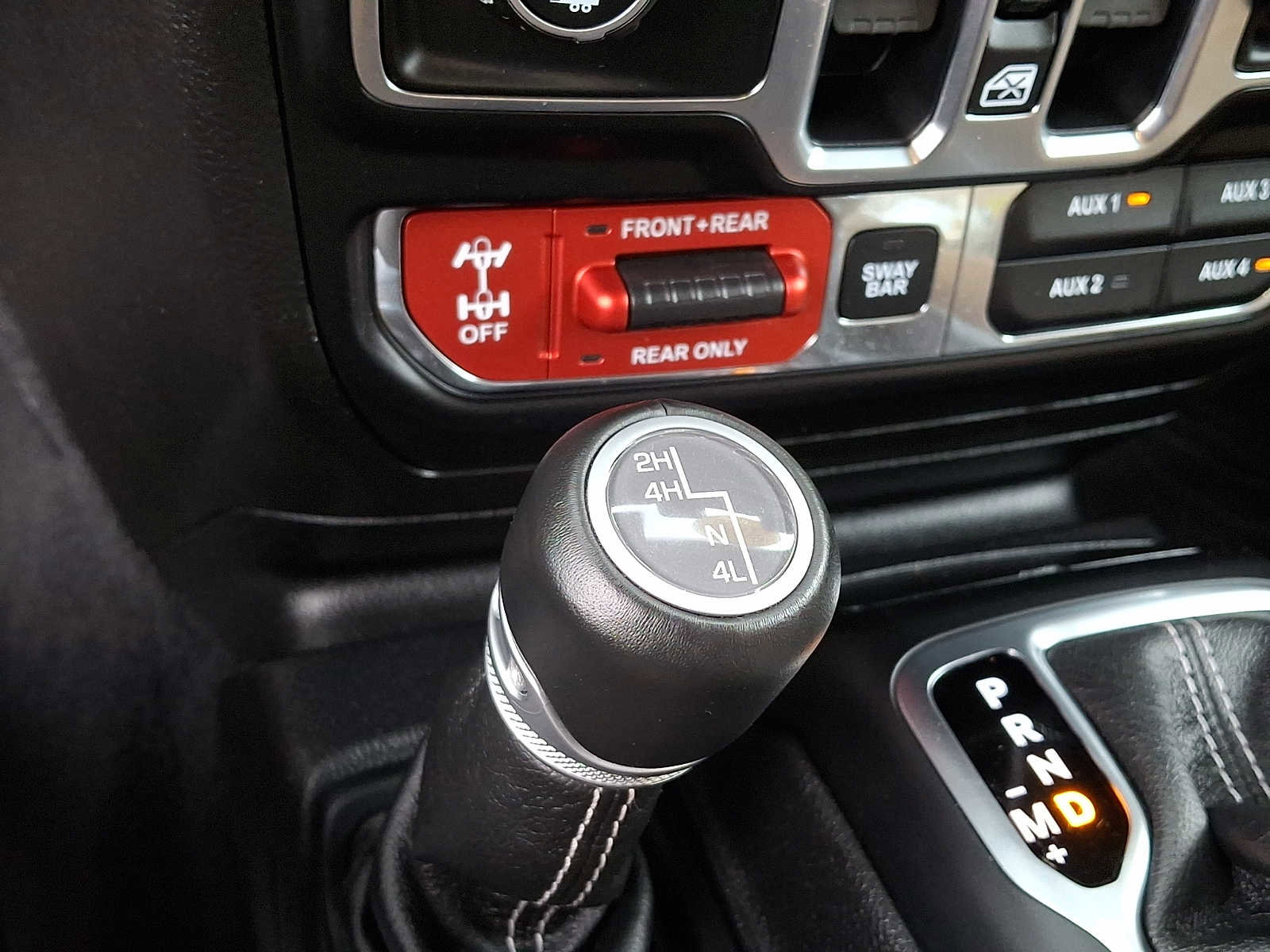 Used 2020 Jeep Wrangler Unlimited Rubicon w/ Advanced Safety Group AWD/4WD image 25