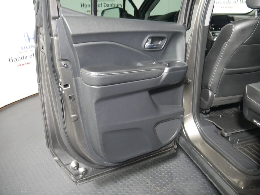 Used 2023 Honda Ridgeline RTL image 11