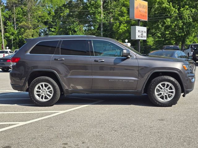 Used 2020 Jeep Grand Cherokee Laredo RWD image 6
