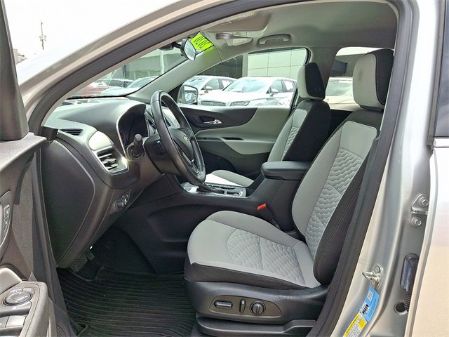 Used 2020 Chevrolet Equinox LT AWD/4WD image 13