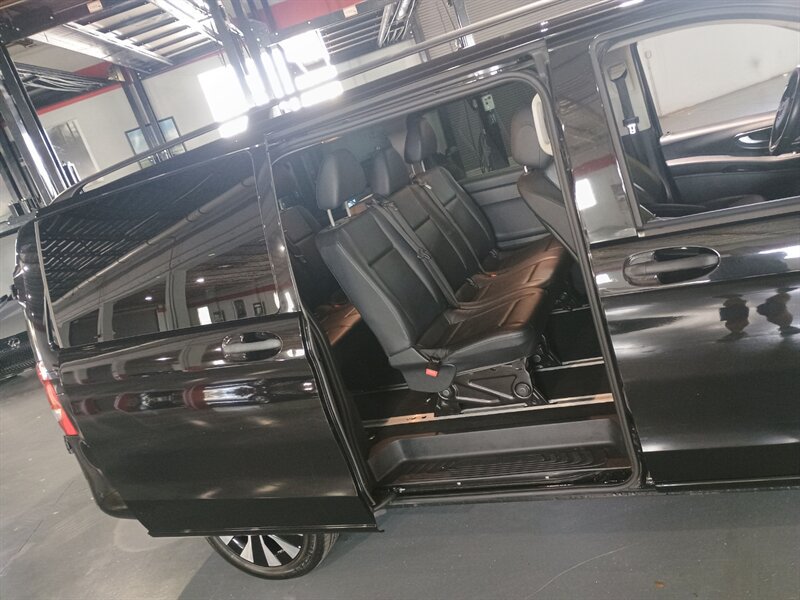 Used 2020 Mercedes-Benz Metris Passenger image 36