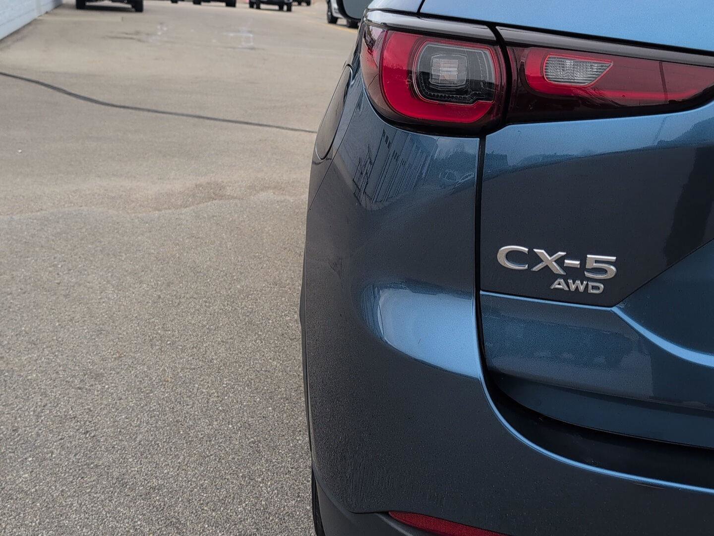 Used 2023 MAZDA CX-5 AWD 2.5 S w/ Select Package image 6