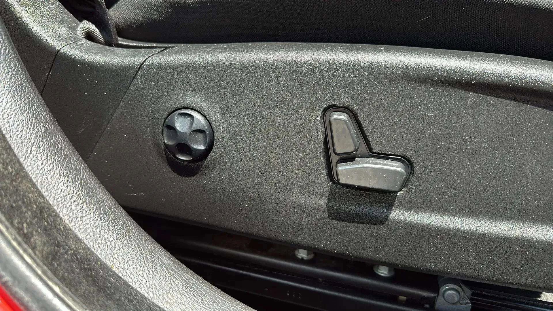 Used 2021 Dodge Charger R/T w/ Plus Group image 25