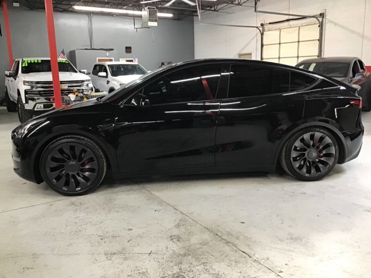 Used 2021 Tesla Model Y Performance AWD/4WD image 8