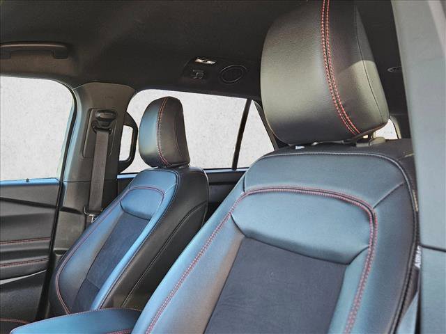 Used 2024 Ford Explorer ST-Line w/ Class IV Trailer Tow Package image 18