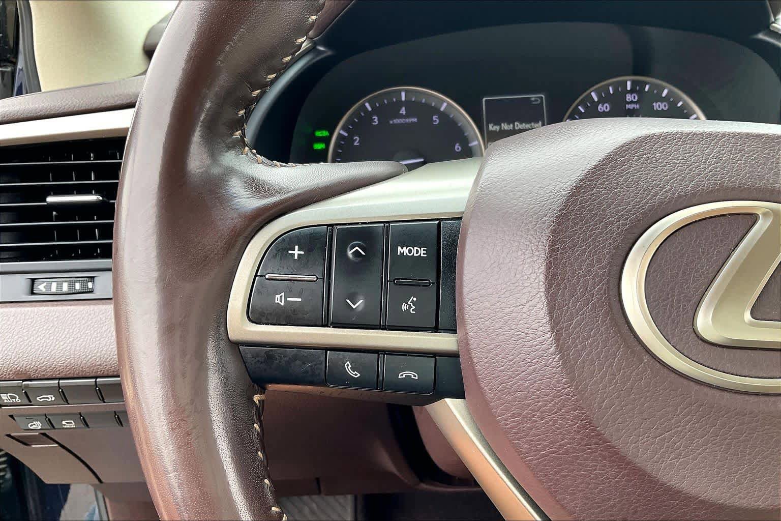 Used 2019 Lexus RX 350 FWD w/ Navigation Package image 21