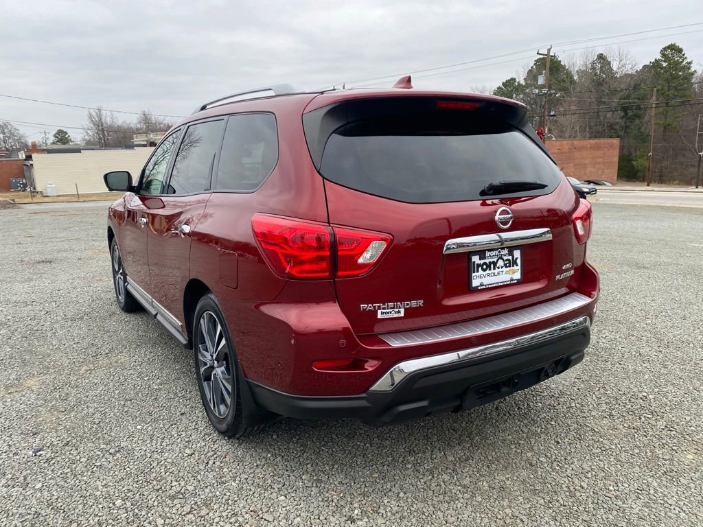 Used 2020 Nissan Pathfinder Platinum w/ Cargo Package image 5
