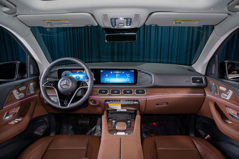 New 2026 Mercedes-Benz GLS 450 450 4MATIC&reg; SUV image 14