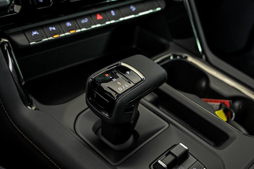 New 2026 GMC Sierra 1500 AT4 w/ Technology Package AWD/4WD image 18