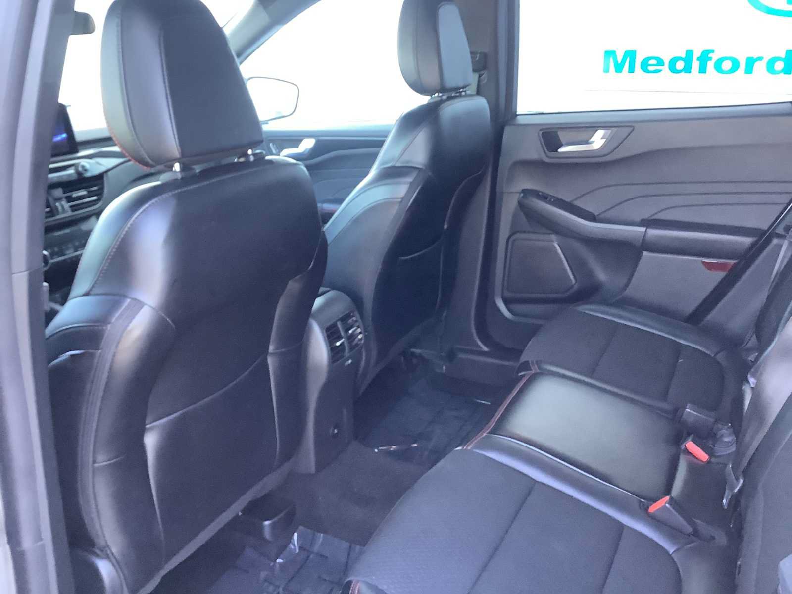 Used 2024 Ford Escape ST-Line AWD/4WD image 12