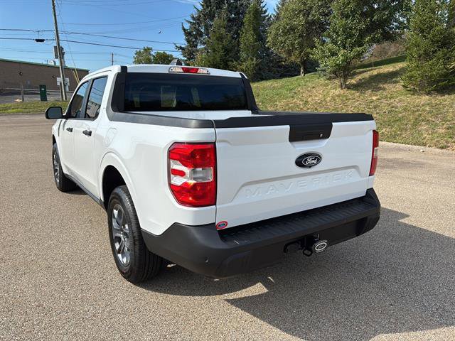 New 2025 Ford Maverick XLT w/ XLT Luxury Package image 2