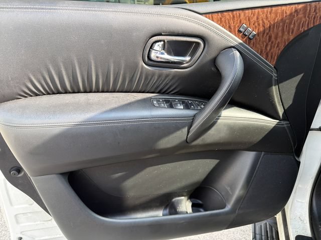 Used 2019 Nissan Armada Platinum w/ Captain's Chairs Package AWD/4WD image 9