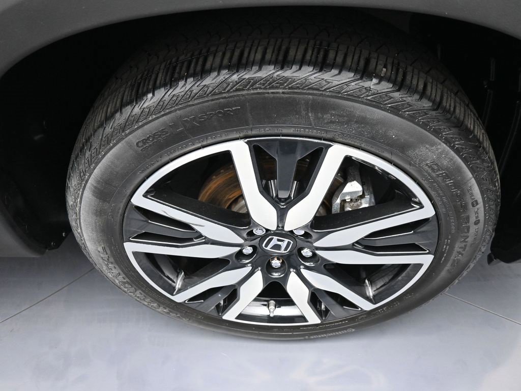 Certified 2022 Honda Pilot Touring image 13