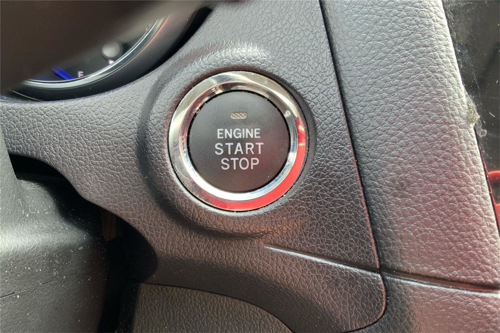 Used 2017 Subaru Legacy 2.5i Limited image 33