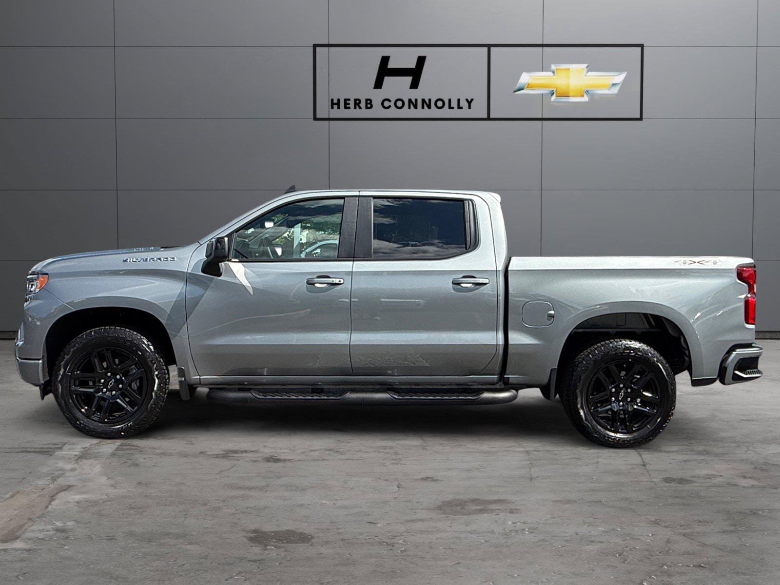 Used 2026 Chevrolet Silverado 1500 RST w/ RST Select Package AWD/4WD image 2