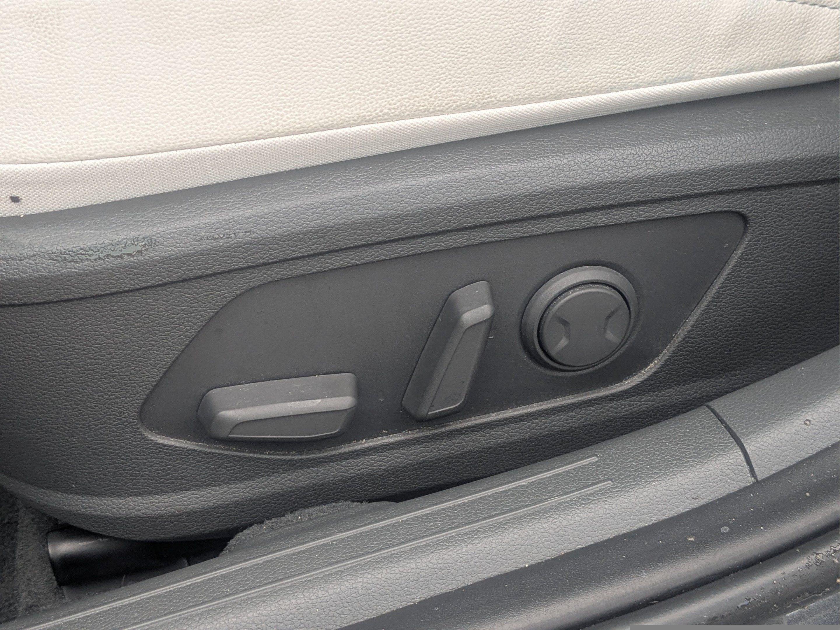 Used 2024 Hyundai Sonata Limited FWD image 21