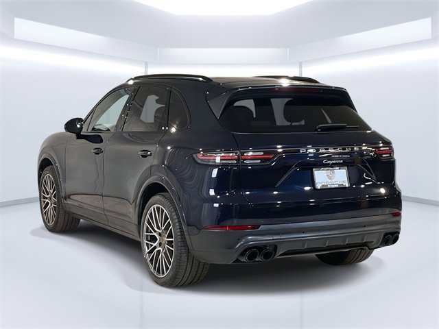 Used 2022 Porsche Cayenne Platinum Edition w/ Premium Package Plus image 3
