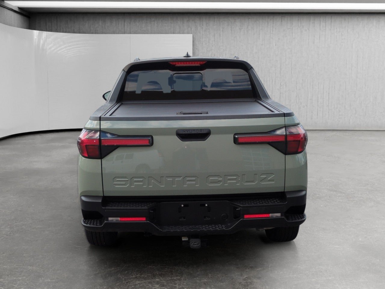 Used 2022 Hyundai Santa Cruz SEL w/ Activity Package FWD image 6