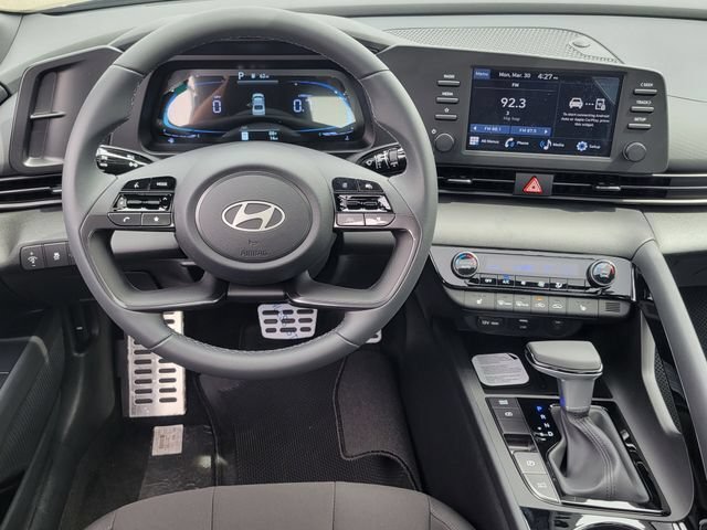 New 2026 Hyundai Elantra SEL Sport Premium FWD image 6