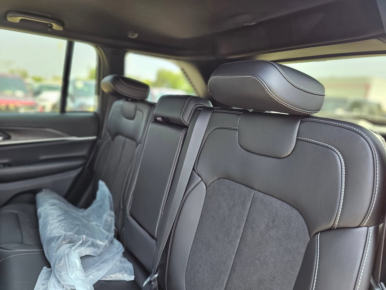 New 2026 Jeep Grand Cherokee Altitude RWD image 22