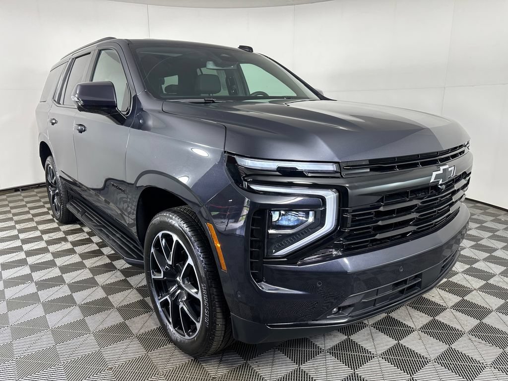 Used 2025 Chevrolet Tahoe RST w/ Comfort Package AWD/4WD image 7