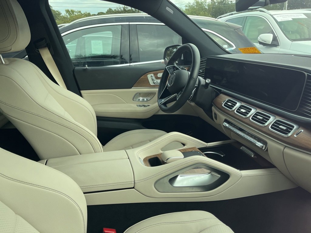 Certified 2025 Mercedes-Benz GLE 450 4MATIC image 10
