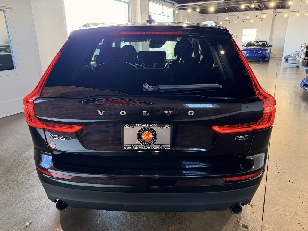 Used 2018 Volvo XC60 T5 Momentum image 6
