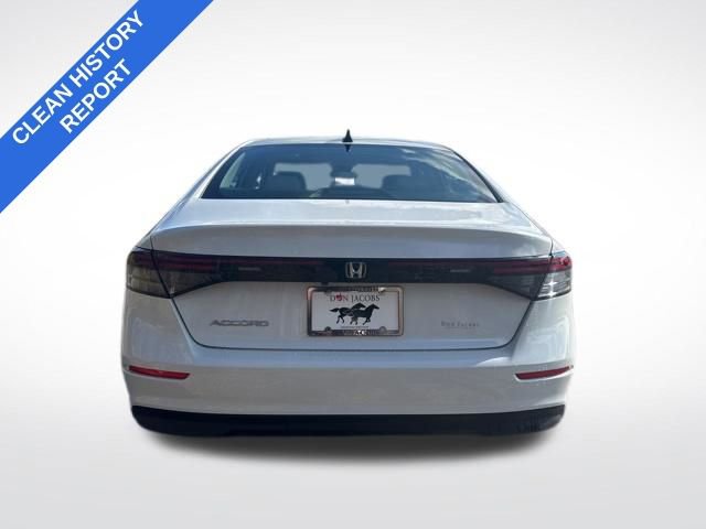 Used 2025 Honda Accord SE image 3