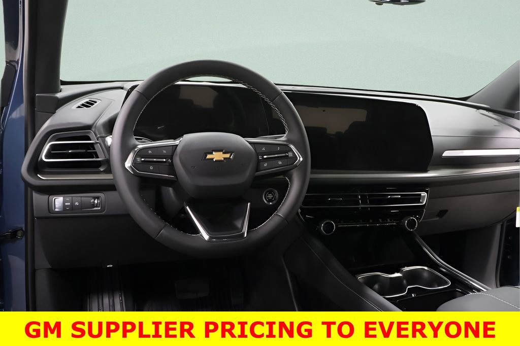 New 2026 Chevrolet Traverse LT w/ Sun and Wheel Package image 8