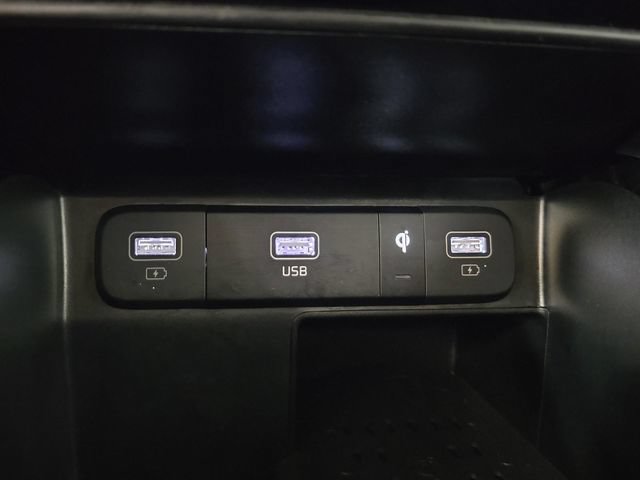 Used 2023 Kia Sorento EX FWD image 18