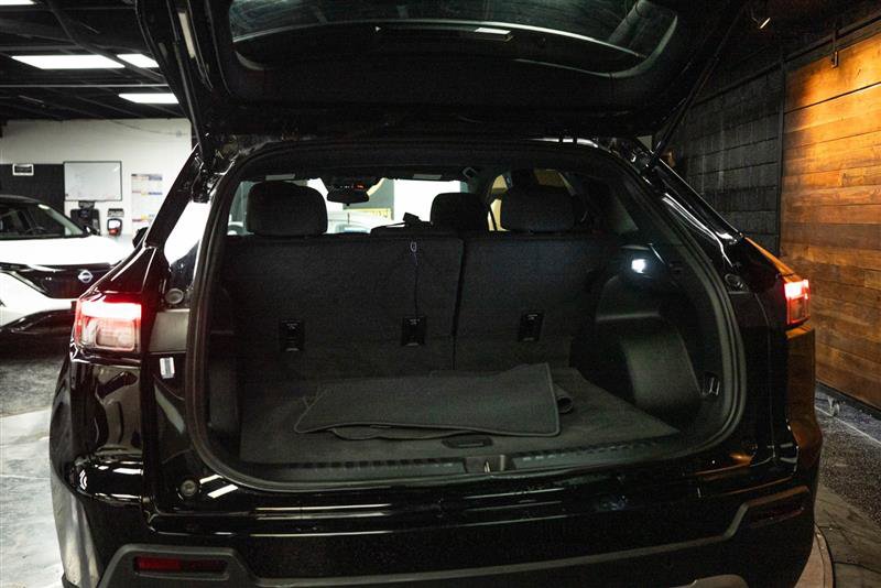 Used 2024 Honda Prologue EX image 7