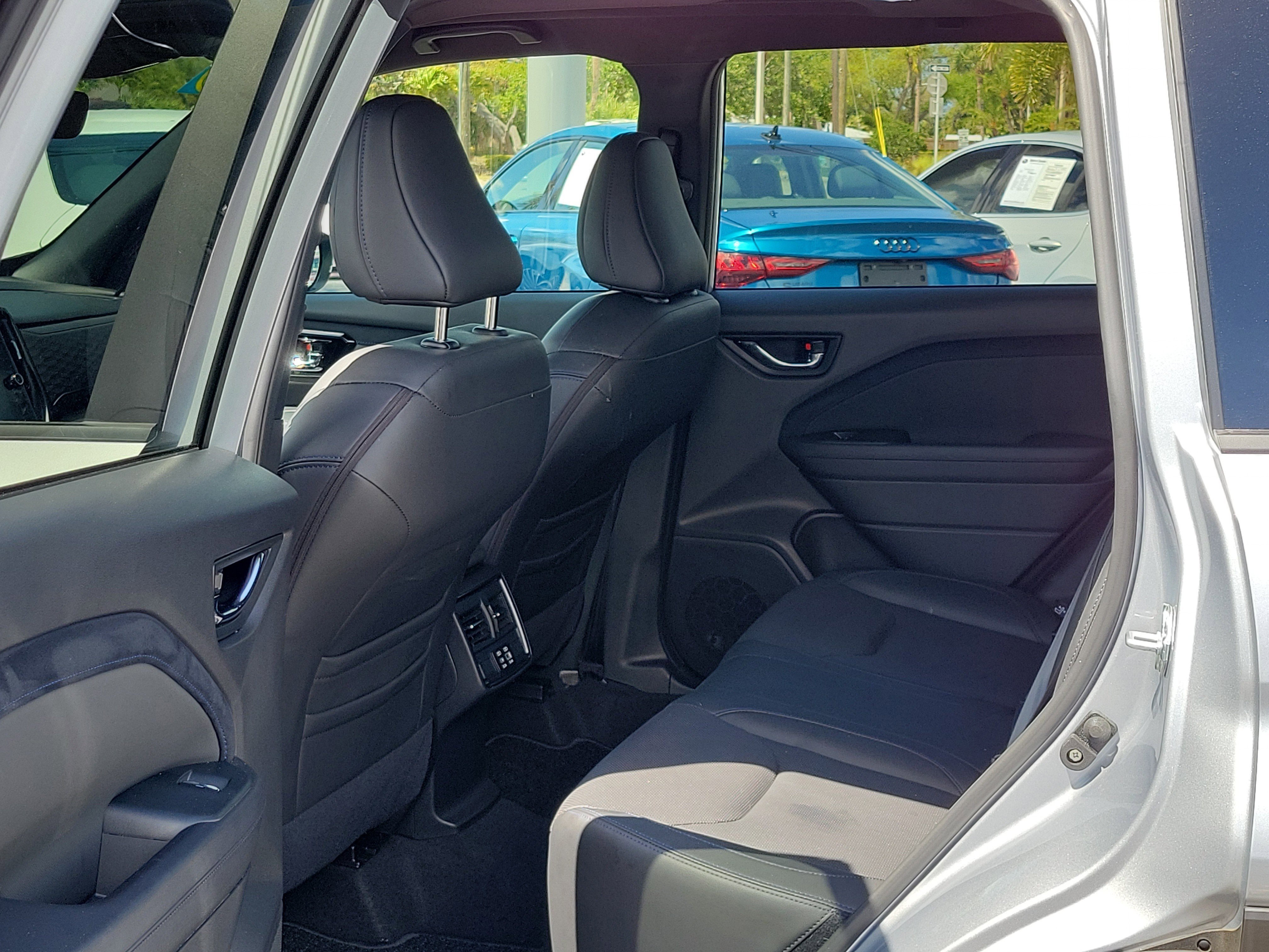 Certified 2025 Subaru Forester Limited image 14