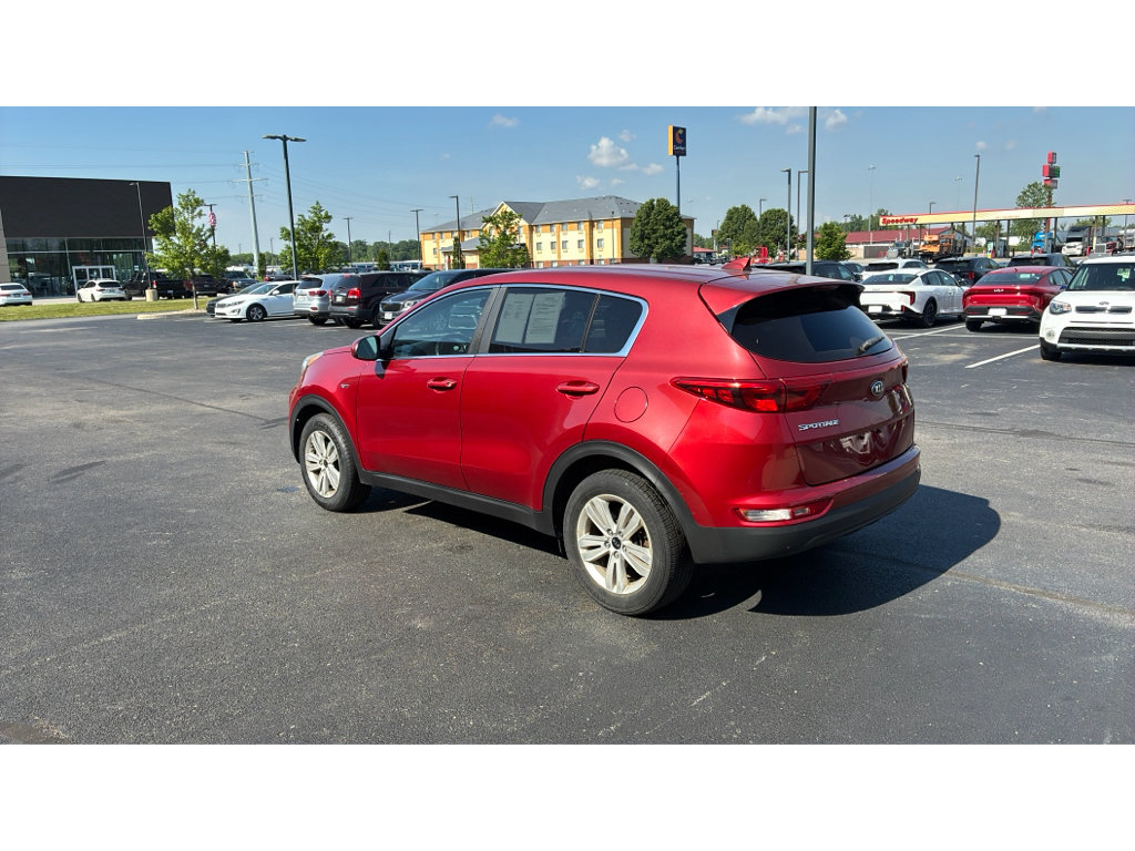 Used 2017 Kia Sportage LX AWD/4WD image 4