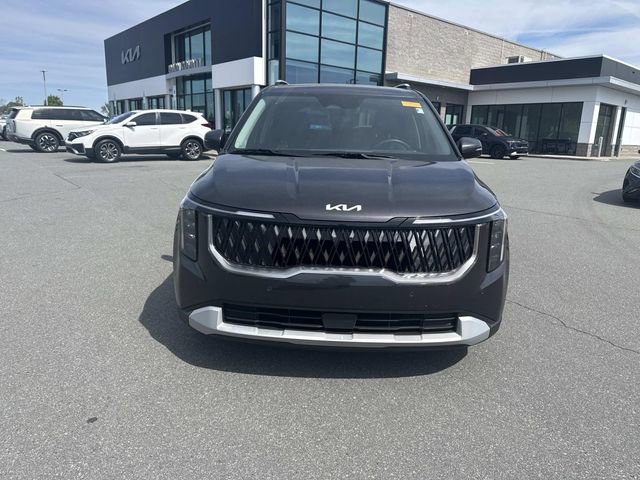 Certified 2026 Kia Carnival EX image 2