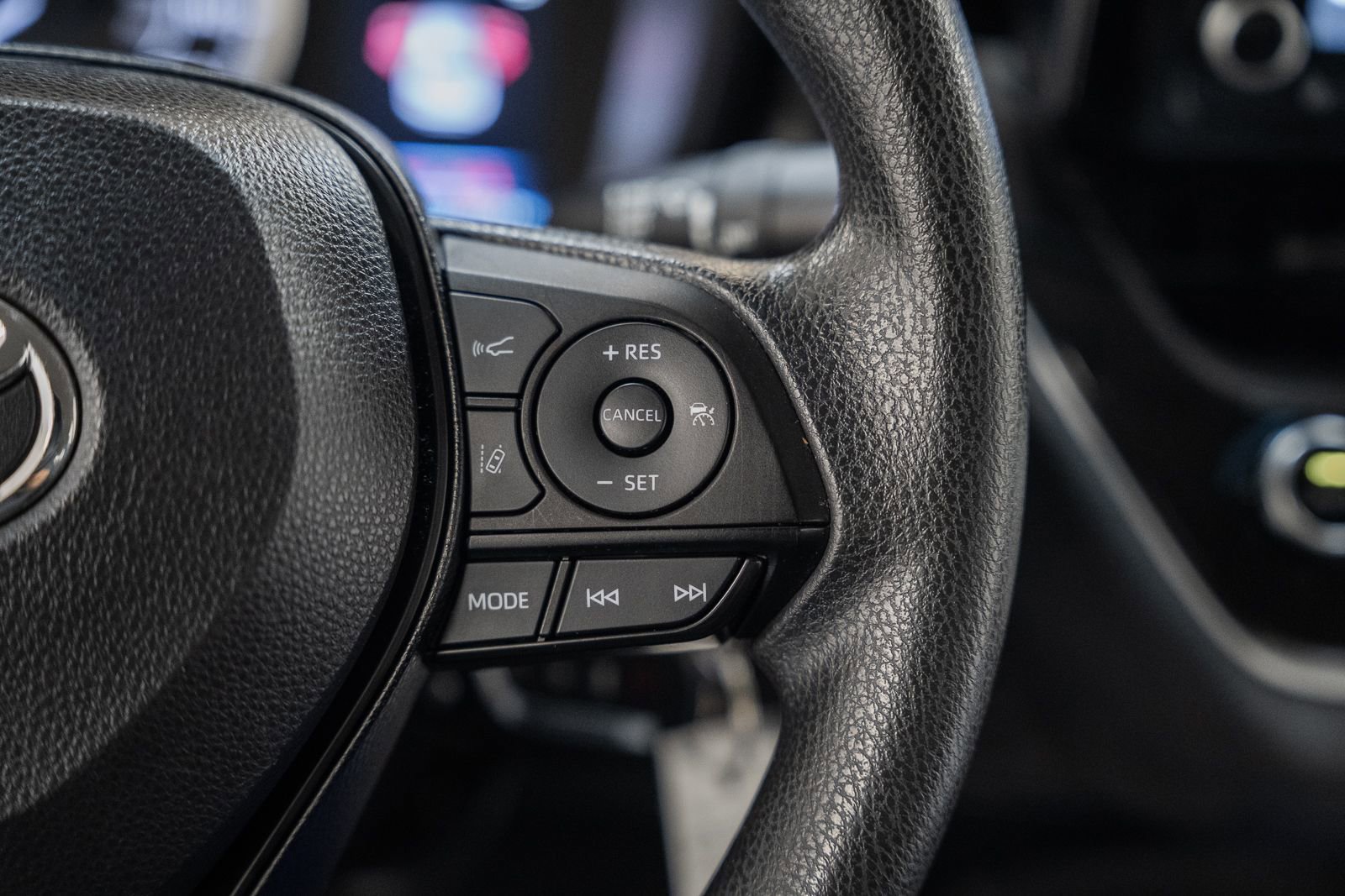 Used 2022 Toyota Corolla LE image 27