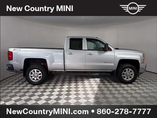 Used 2015 Chevrolet Silverado 2500 LT w/ LT Convenience Package image 8