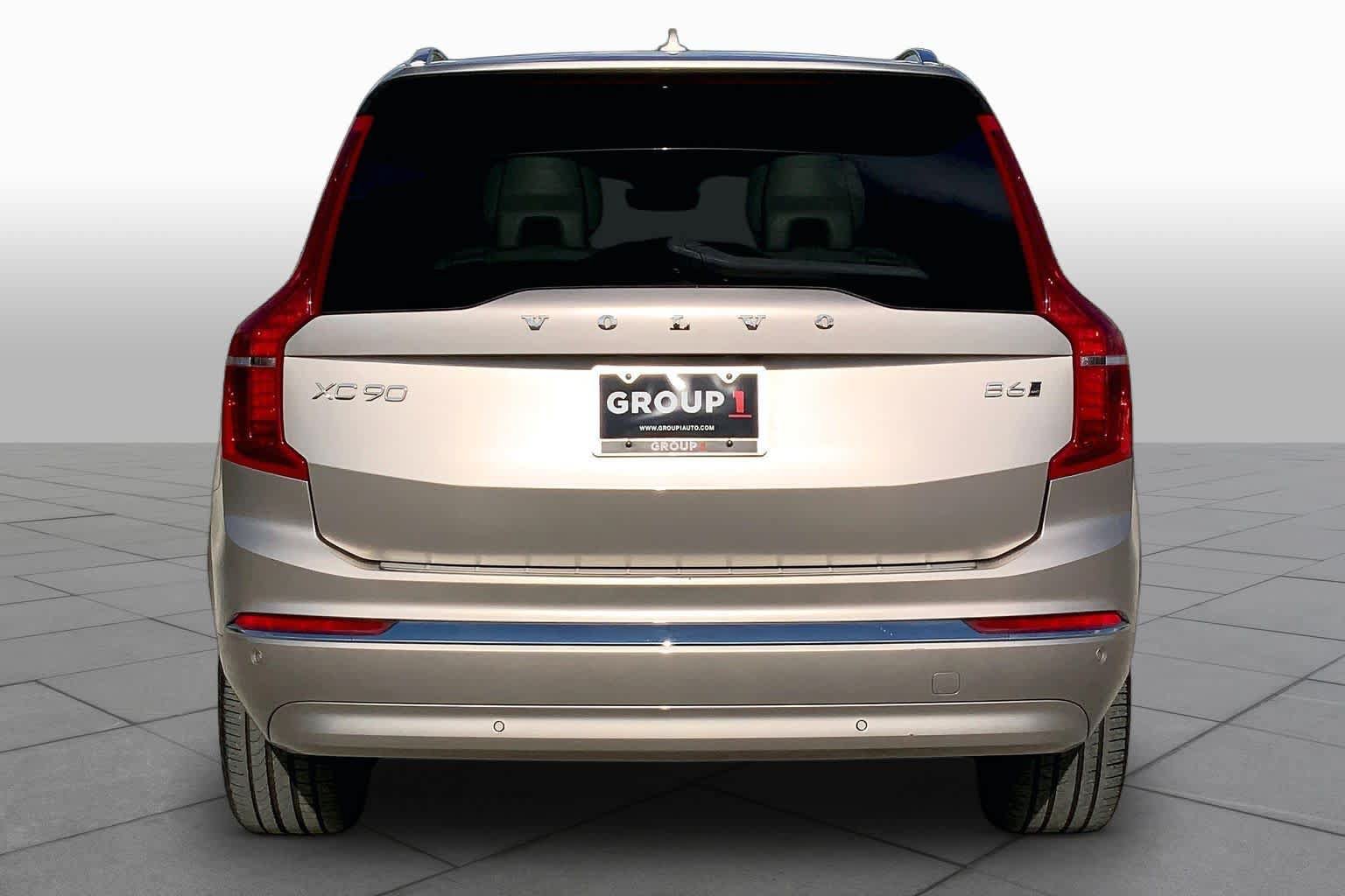 Used 2025 Volvo XC90 B6 Plus w/ Protection Package Premier AWD/4WD image 5