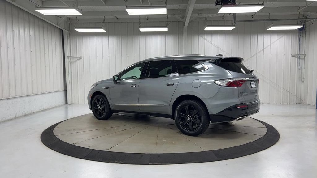 Used 2023 Buick Enclave Essence w/ Experience Buick Package AWD/4WD image 6